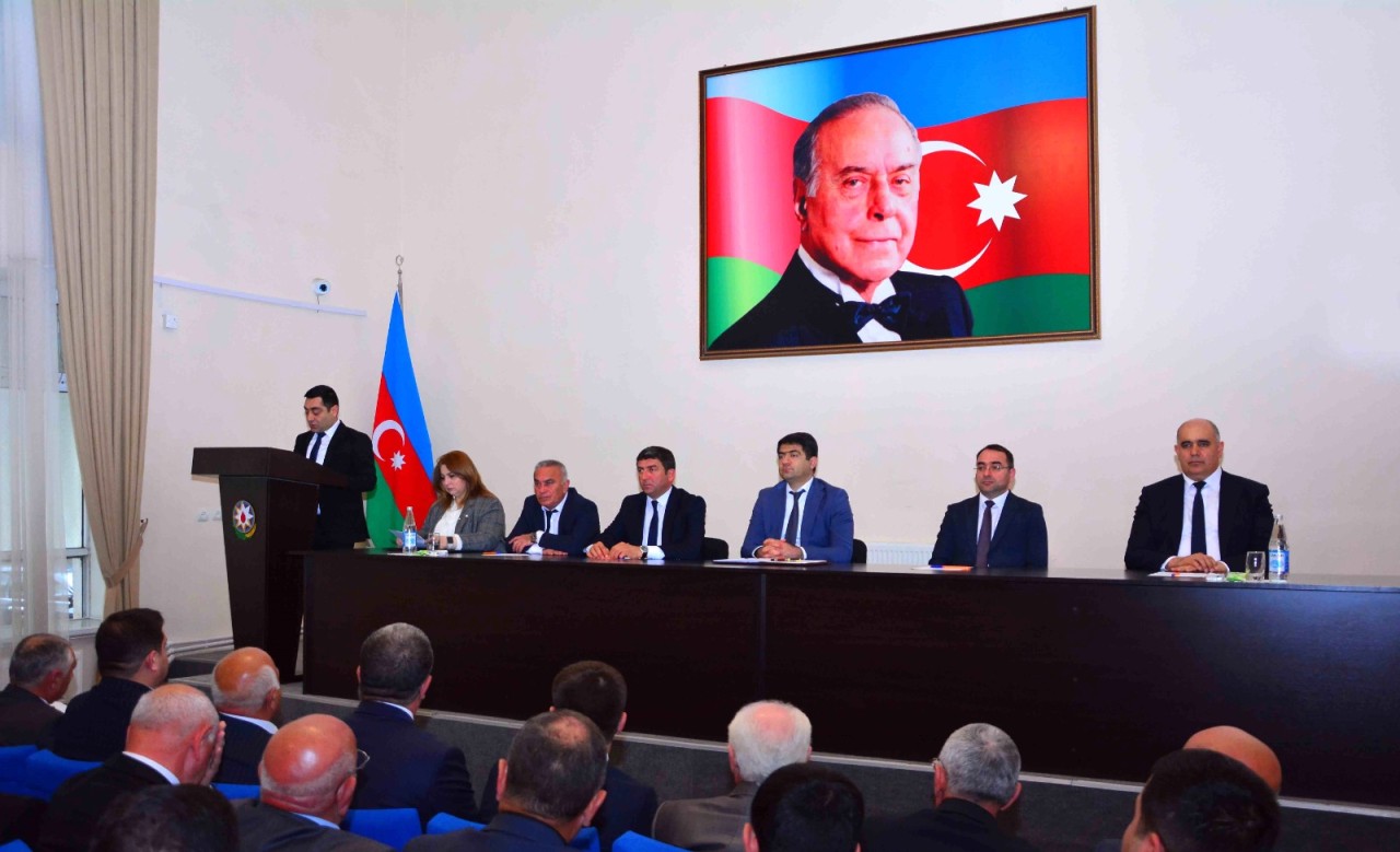 Ağstafa RİH başçısı yanında Şuranın növbəti iclası keçirilib - FOTOLAR